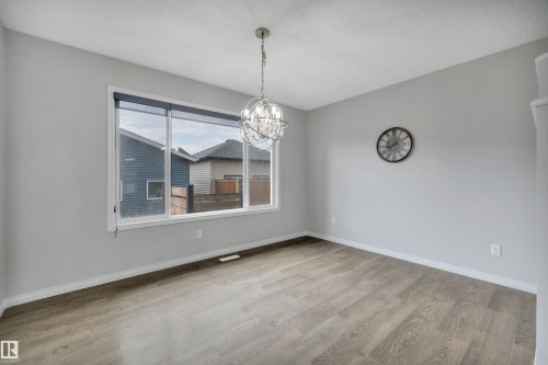 2801 Coughlan Green Green, Edmonton, AB 