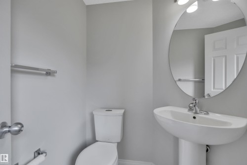 2801 Coughlan Green Green, Edmonton, AB 
