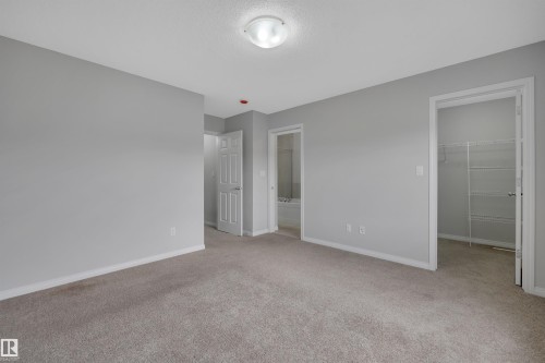 2801 Coughlan Green Green, Edmonton, AB 