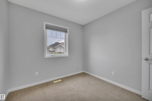 2801 Coughlan Green Green, Edmonton, AB 