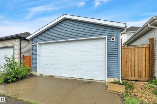 2801 Coughlan Green Green, Edmonton, AB 