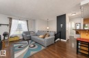 4620 37A Avenue, Edmonton, AB  - Indoor Photo Showing Living Room 