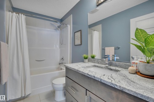 14 Mckenzie Close, Leduc, AB 