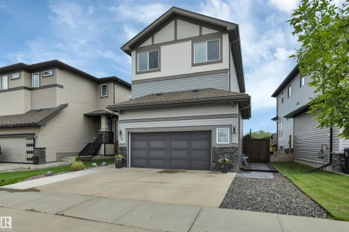 14 Mckenzie Close, Leduc, AB 