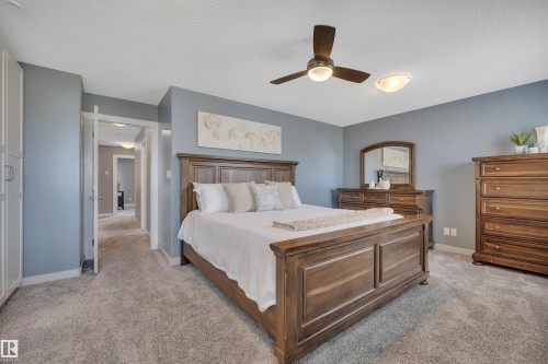 14 Mckenzie Close, Leduc, AB 