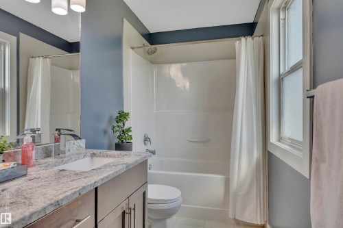 14 Mckenzie Close, Leduc, AB 