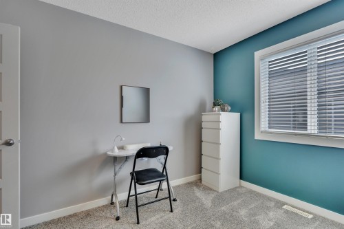 14 Mckenzie Close, Leduc, AB 