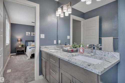 14 Mckenzie Close, Leduc, AB 