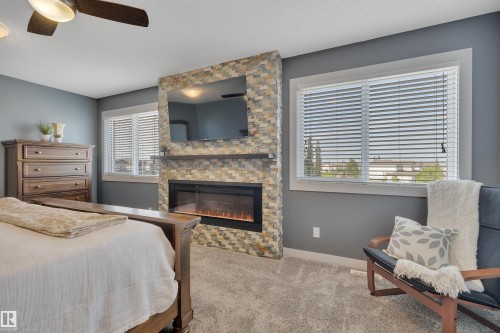 14 Mckenzie Close, Leduc, AB 