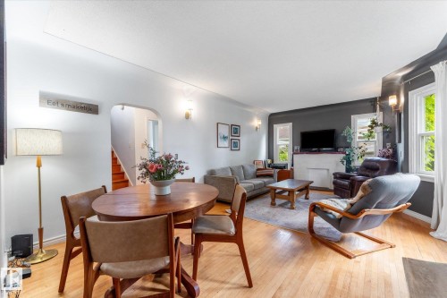 10947 116 Street, Edmonton, AB 