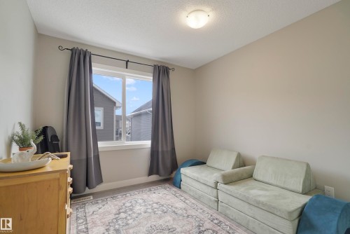 2082 Wonnacott Way, Edmonton, AB - Indoor