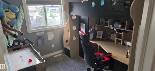 Built-in desk and shelving unit with integrated bunk bed - 16505 133 Street, Edmonton, AB 