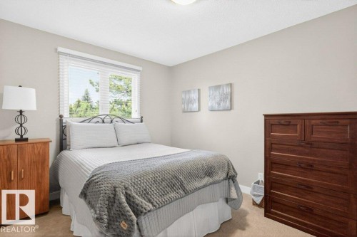 18312 67 Avenue, Edmonton, AB - Indoor Photo Showing Bedroom