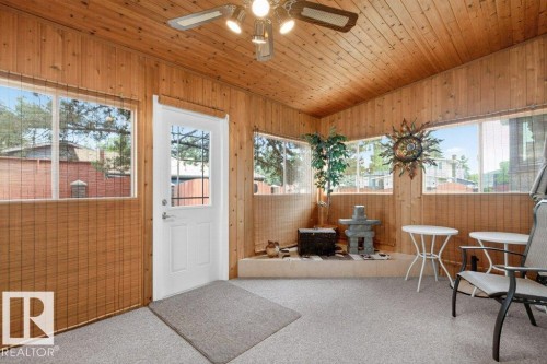 18312 67 Avenue, Edmonton, AB - Indoor Photo Showing Other Room