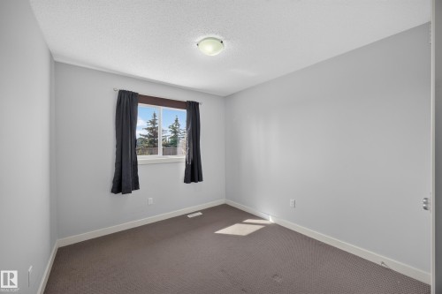 67 Hartwick Loop, Spruce Grove, AB - Indoor Photo Showing Other Room