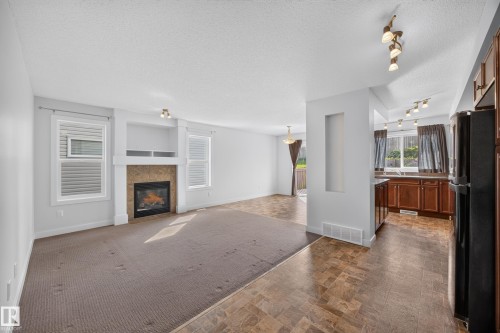 67 Hartwick Loop, Spruce Grove, AB - Indoor With Fireplace