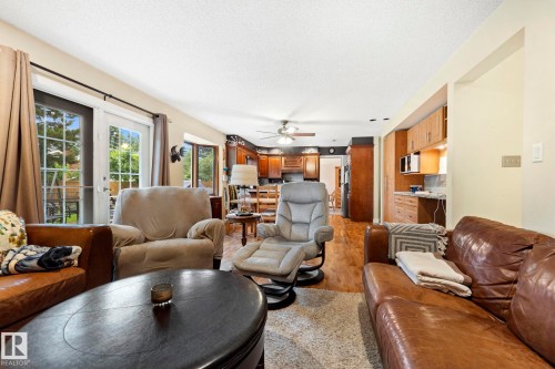 2 Lauriston Place, St. Albert, AB 