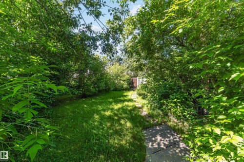 12943 Sherbrooke Avenue, Edmonton, AB 