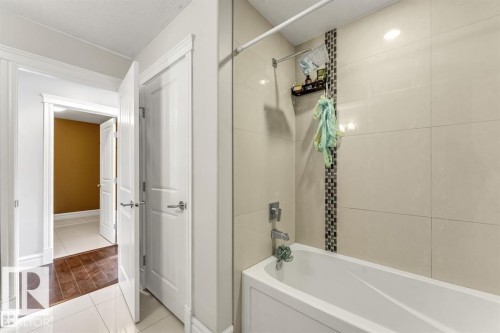 16756 60 Street Nw, Edmonton, AB 
