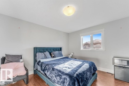 16756 60 Street Nw, Edmonton, AB 