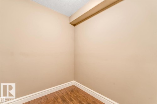 16756 60 Street Nw, Edmonton, AB 