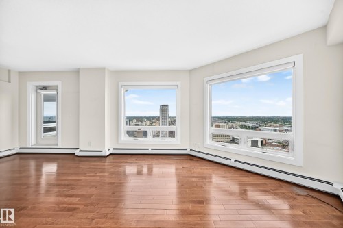 2804 10152 104 Street, Edmonton, AB 