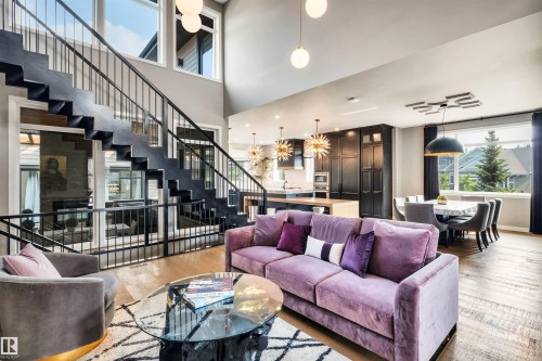 5530 Chegwin Point(E), Edmonton, AB 