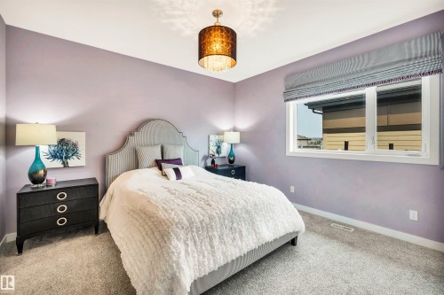 5530 Chegwin Point(E), Edmonton, AB 