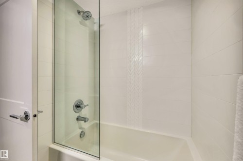 5530 Chegwin Point(E), Edmonton, AB 