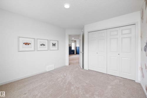 17431 7 Street, Edmonton, AB 