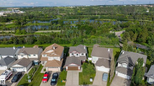 611 Hooke Court, Edmonton, AB 