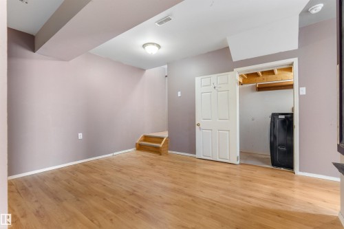 5212 46 Street, Wabamun, AB 