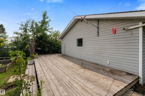 5212 46 Street, Wabamun, AB 