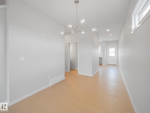326 172 Avenue, Edmonton, AB - Indoor Photo Showing Other Room