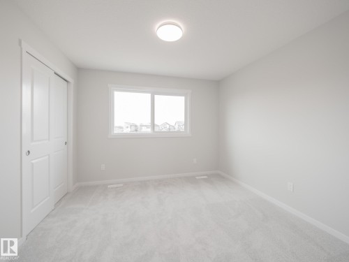 326 172 Avenue, Edmonton, AB - Indoor Photo Showing Other Room