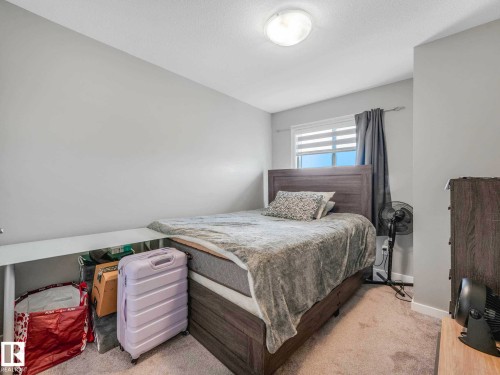 Image quality insufficient for description - 516 35 Street, Edmonton, AB 