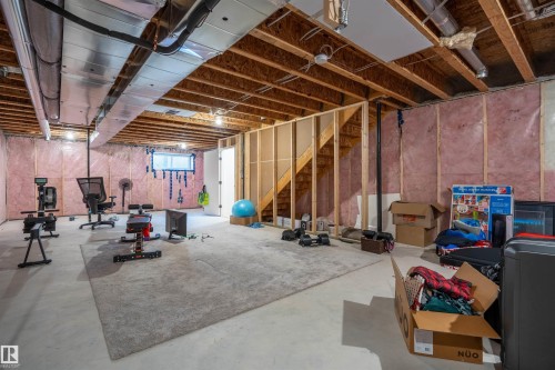 1091 Eaton Road, Edmonton, AB 