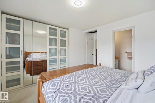 12303 152C Avenue, Edmonton, AB 