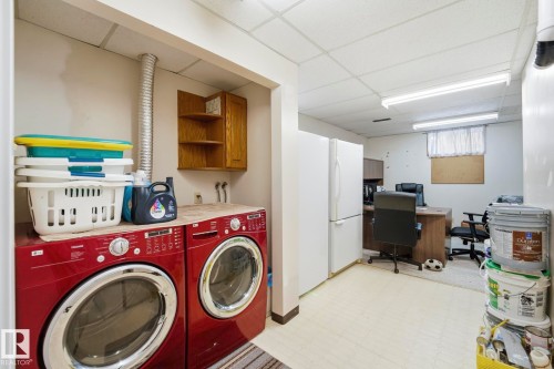 12303 152C Avenue, Edmonton, AB 