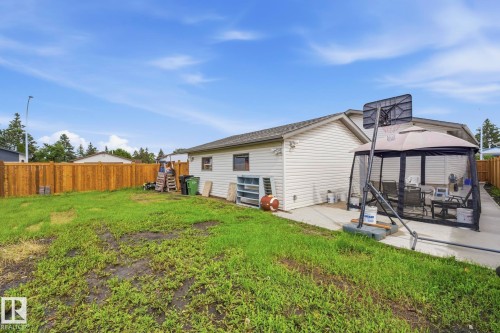 12303 152C Avenue, Edmonton, AB 