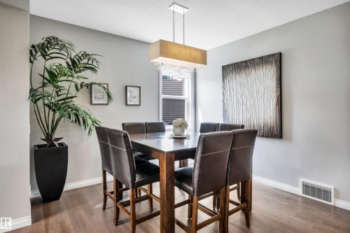 1239 Daniels Crescent, Edmonton, AB 