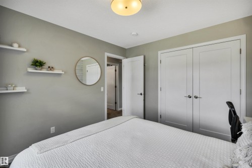 1239 Daniels Crescent, Edmonton, AB 