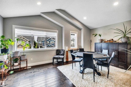 1939 79 Street, Edmonton, AB 