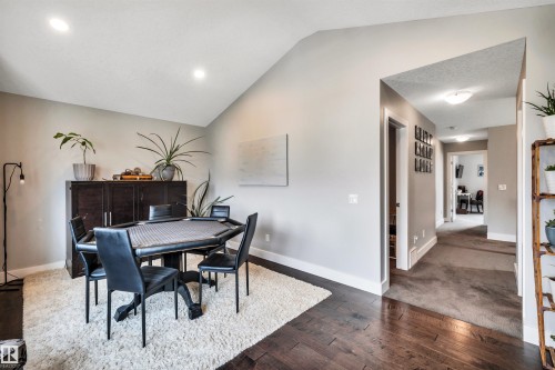 1939 79 Street, Edmonton, AB 