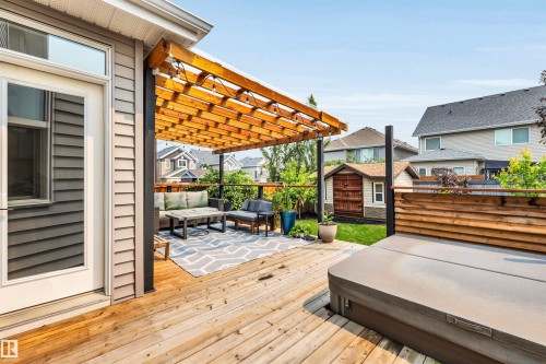 1939 79 Street, Edmonton, AB 