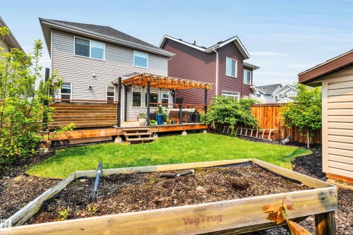 1939 79 Street, Edmonton, AB 
