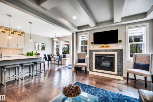 1939 79 Street, Edmonton, AB 