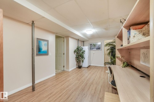 1004 110B Street, Edmonton, AB 