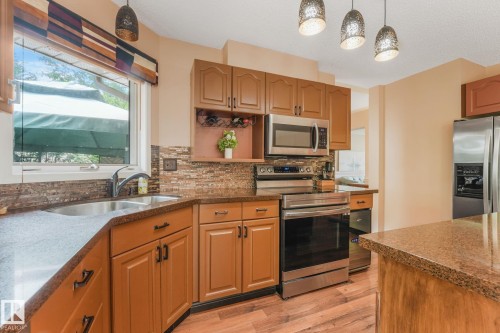1004 110B Street, Edmonton, AB 
