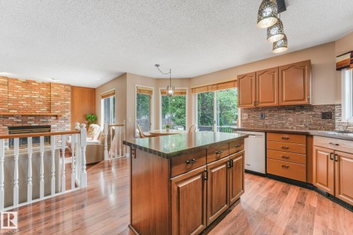 1004 110B Street, Edmonton, AB 